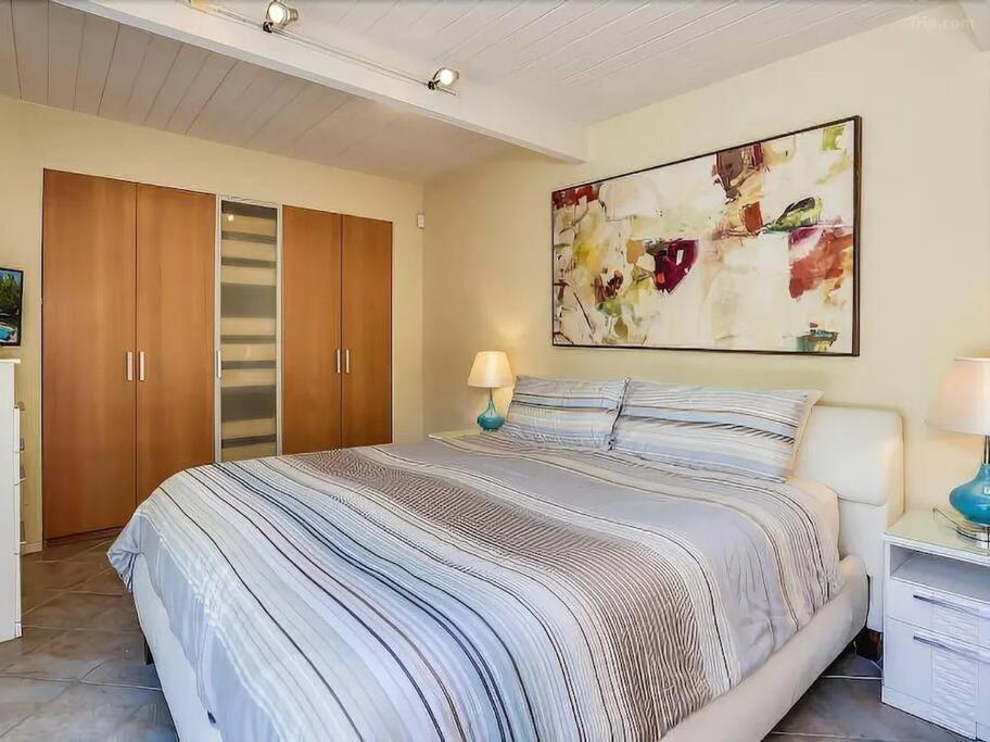 Serene 4 Bed 3 Bath Heated Pool Natural Backyard Heart Of Palm Springs Exterior photo
